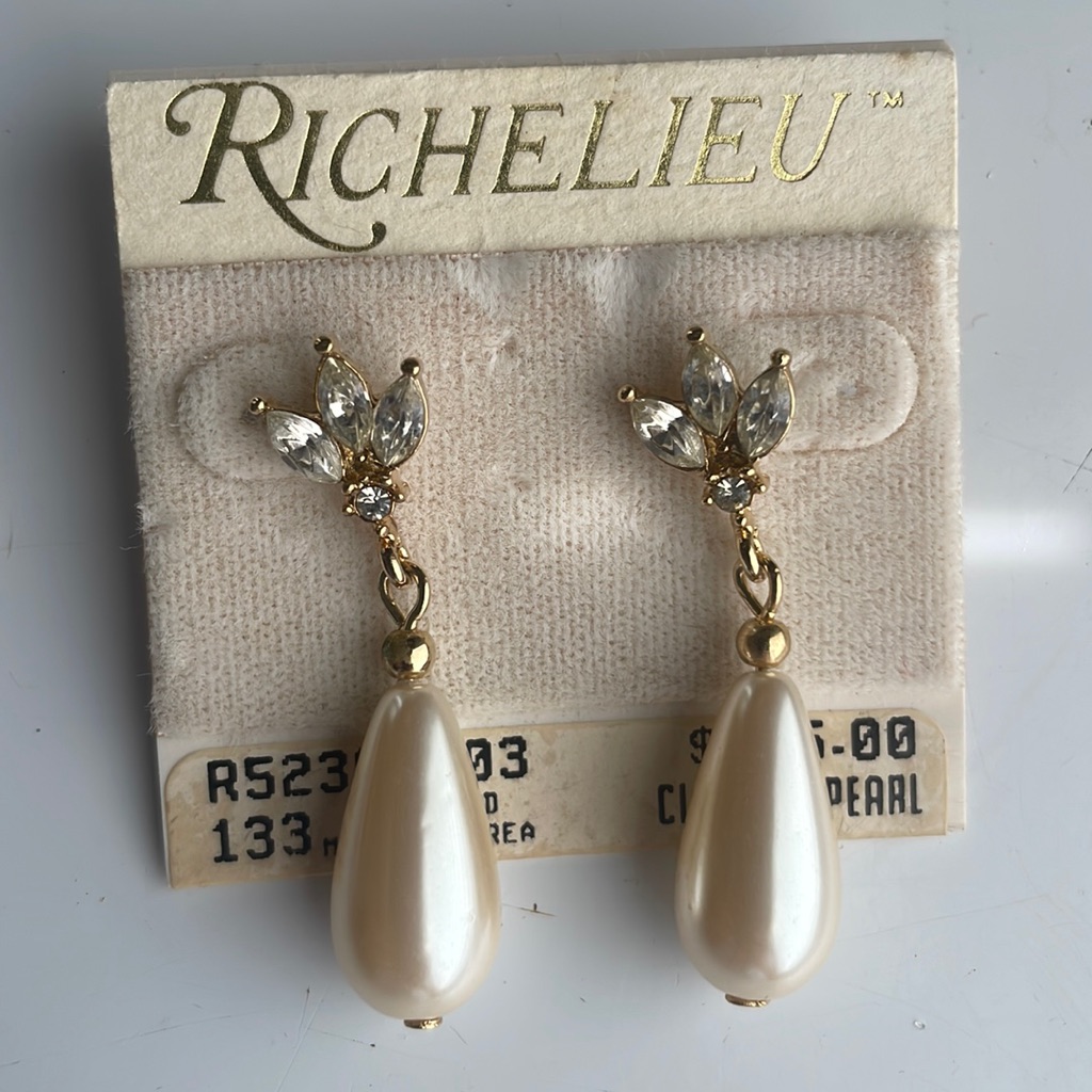 Classic Statement Dangle Drop Pearl Earrings 62$
